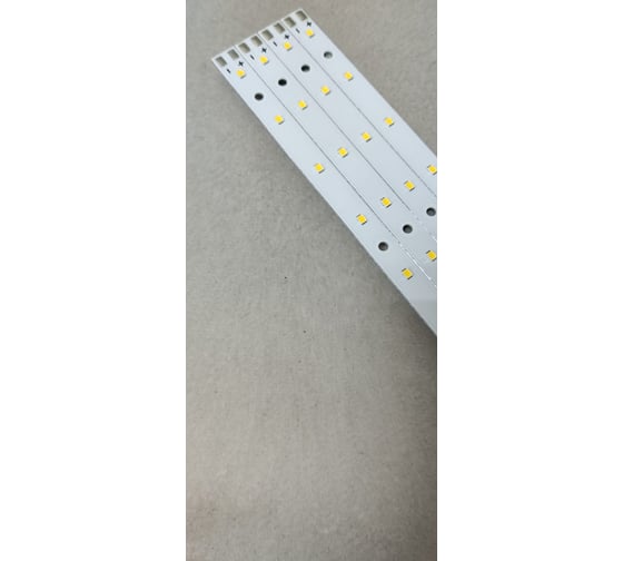 Светодиодный модуль ООО ТД Агиро 9Вт 468x11.5 18 SMD 0.35A 2835 (упаковка 4 шт) PLOMODUL9B 4