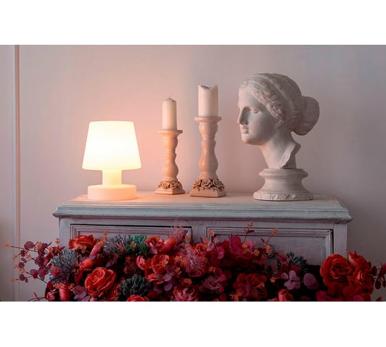 Настольный светильник m3light CLASSIC E14 IP40 2700К 72423000