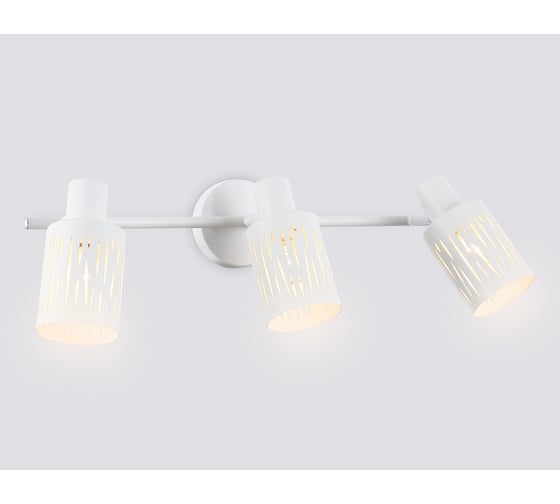 Спот Ambrella Light TRADITIONAL TR8665