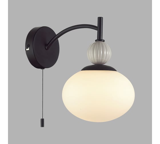 Бра с выключателем LUMION E14 1*40W GLORIYA 8273/1W