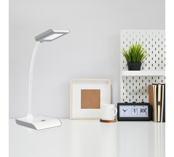Светильник Gauss настольный модель GTL101 8W 550lm 4000K 220-240V белый с серым LED GT1011