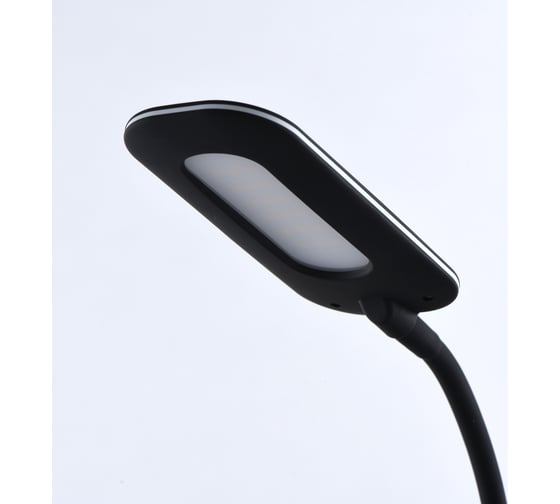 Настольная лампа De Markt Ракурс 6.5W LED 220 V 631036601