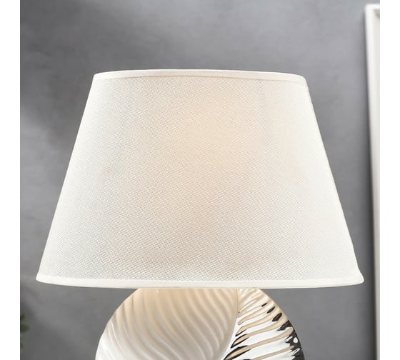 Настольная лампа RISALUX 7515118TL/1 E14 40Вт белый-серебро 25х25х37,5 см 4551691