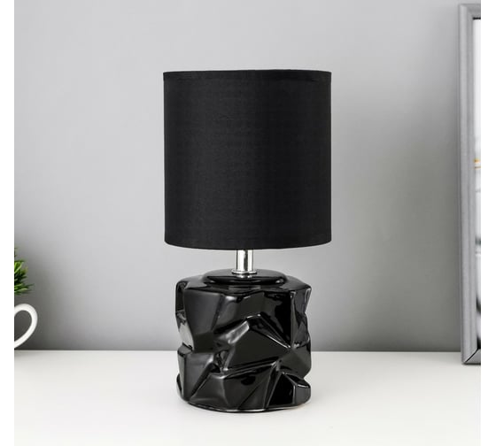 Настольная лампа RisaLux 16854/1BK E14 40Вт черный 13x13x28 см 7302994