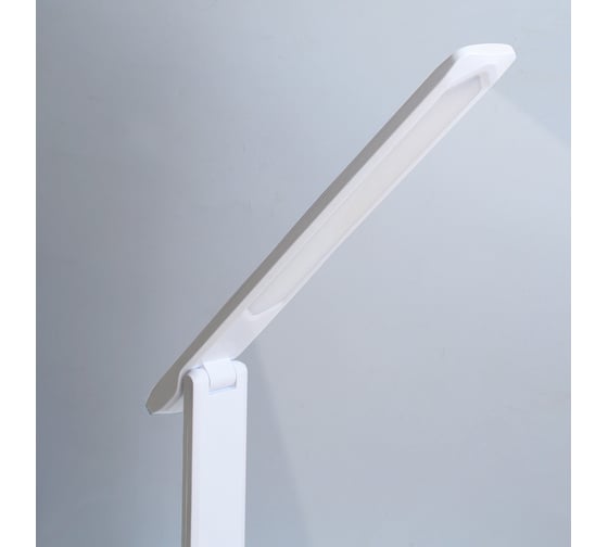 Настольный светильник Ultraflash LED UF-731 С01 белый 14179
