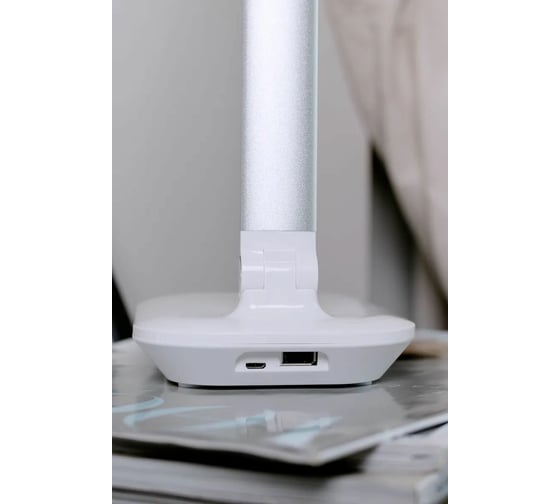 Настольный светильник ULTRA TL 501 white 5055788250074
