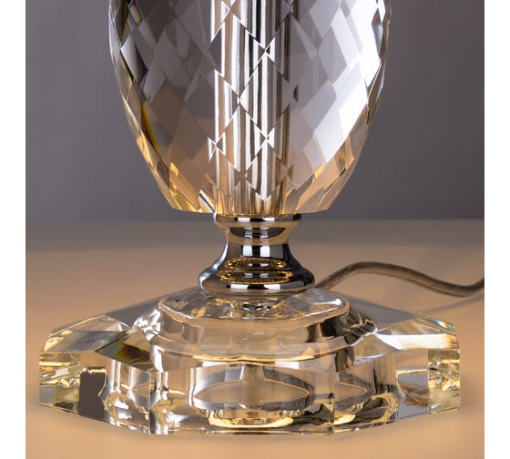 Настольный светильник ARTE LAMP A4019LT-1CC