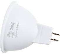 Светодиодная лампочка ЭРА STD LED MR16-8W-827-GU5.3 GU5.3 8 Вт софит теплый белый свет Б0057002