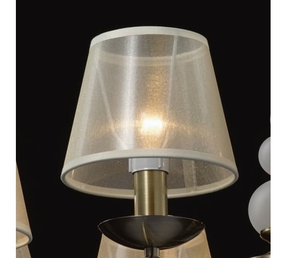 Люстра MW LIGHT Федерика 8-40W E14 220 V 684012408