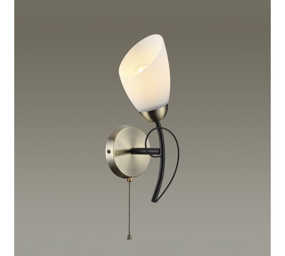 Бра с выключателем LUMION E27 40W ELIANA 4592/1W