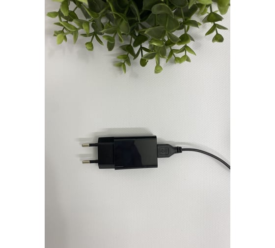 Настольный светильник Uniel светодиодный на струбцине TLD-572 Black/LED/500Lm/4500K/Dimmer UL-00008664