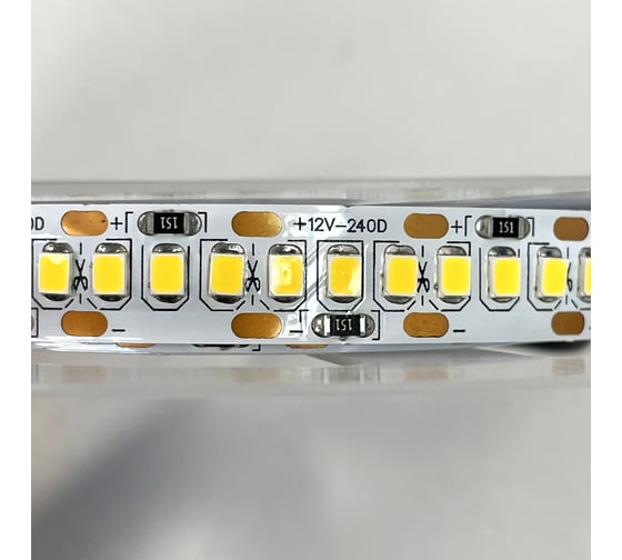 Светодиодная лента truEnergy 19,2W/m 3000K 12V SMD2835 240D IP20 2000Lm 5м 16016