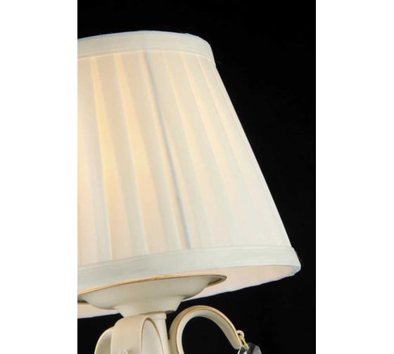 Настольный светильник MAYTONI Brionia 1хE14x40 W ARM172-01-G
