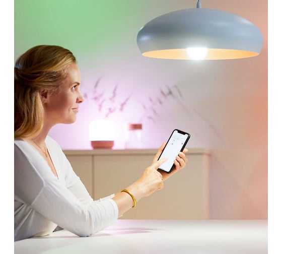 Лампа Wiz Wi-Fi BLE 40WC37E14922-65RGB1PF/6 929002448802