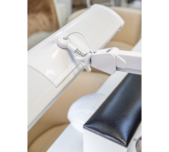 Светильник для салонов красоты Лючия L650 "Cosmetic ULTRA" белый LED 45W 3000-6000K, регулировка яркости, на струбцине 4606400050865