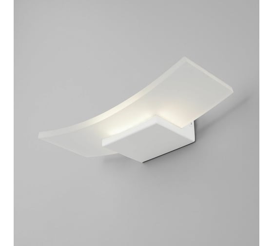 Настенный светильник Eurosvet 40152/1 led / светильник / белый a050273