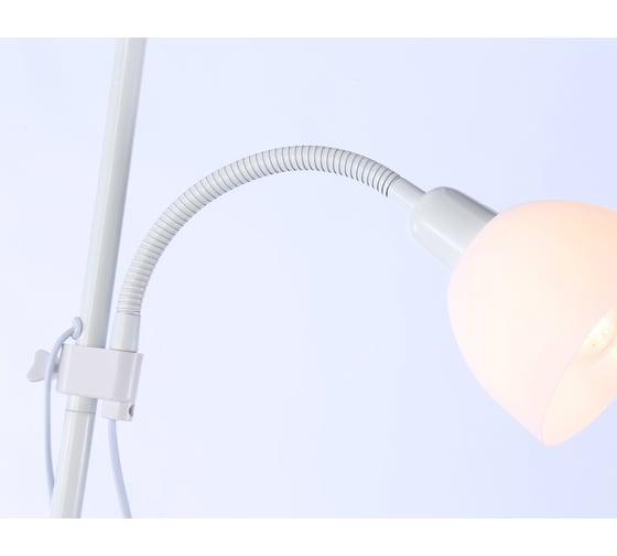 Торшер с подсветкой Ambrella Light TRADITIONAL TR97622