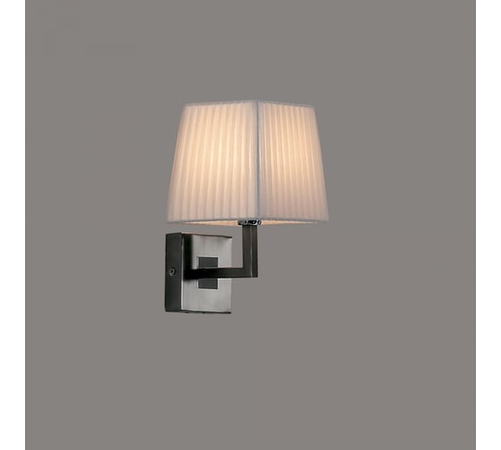 Бра Citilux с абажуром и выключателем Белое CL914311