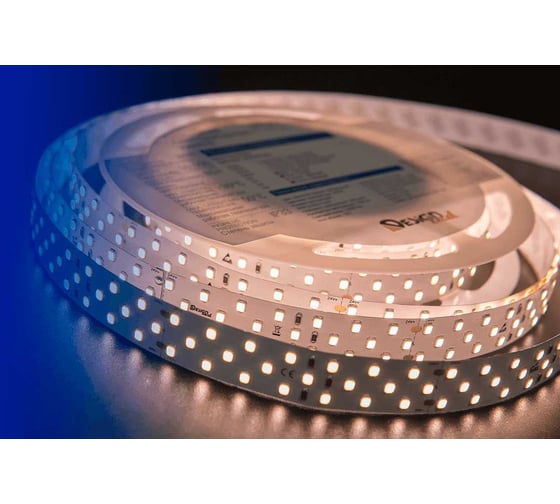 Светодиодная лента DesignLed 3x DSG 2835 WW 252L-V24-IP33, 2700 K, 1260 LED, 24W/m, 5000192 mm, LUX DSG2252-24-WW-33