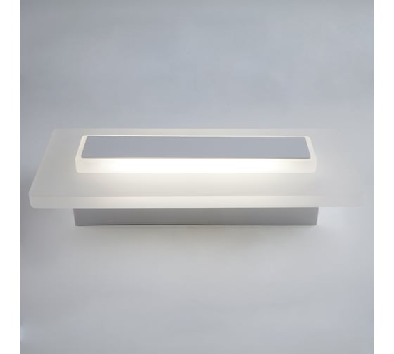 Настенный светодиодный светильник Elektrostandard 40132/1 LED белый a040588