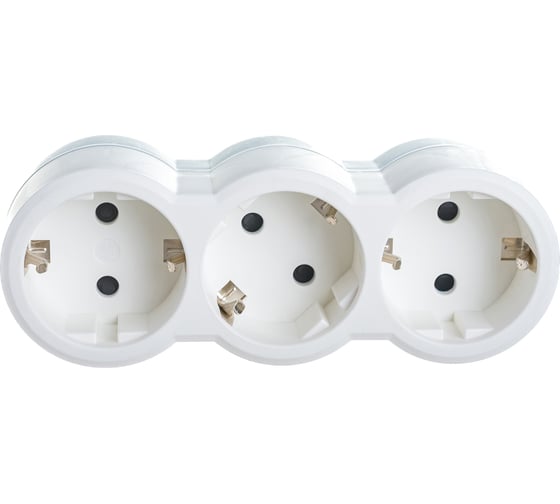 Многорозеточный блок Legrand3 x 2К+3 серия Элиум с кронштейном для крепления к стене 16 А гориз. подключение белый 050656