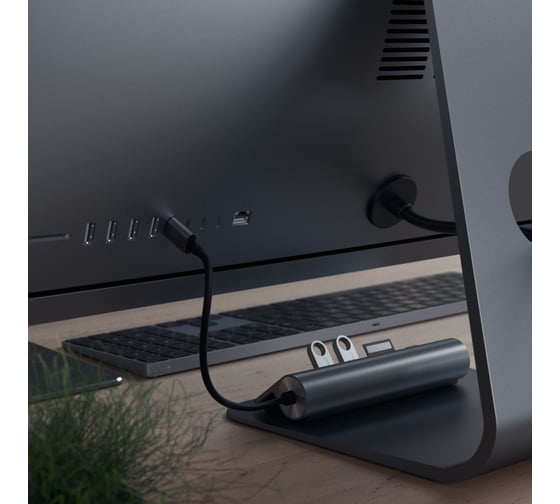 USB-концентратор SATECHI Type-C USB Hub х Micro/SD Card Reader. Интерфейс USB-C. 3 порта USB 3.0, слоты для карты памяти, серый космос ST-TCHCRM