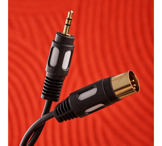 Кабель REXANT DIN 5 Pin - Stereo 3,5 мм 1,5 м Gold 17-2502