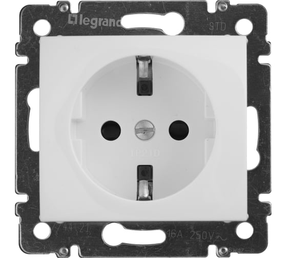 Розетка Legrand с заземлением Legrand Valena со шторками 16А 250В винтовые зажимы белый 694269