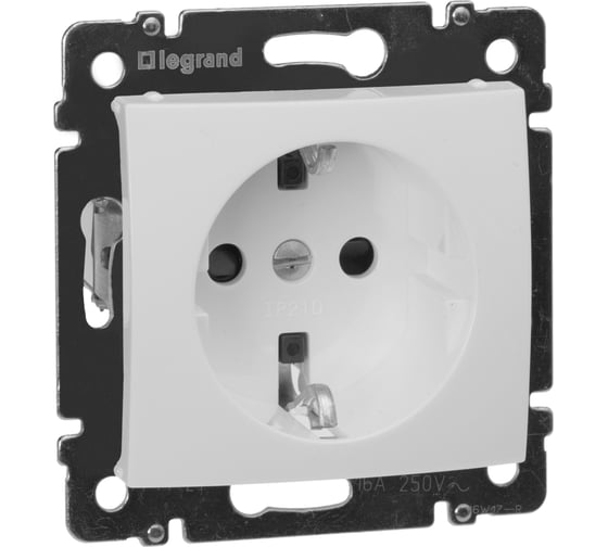 Розетка Legrand с заземлением Legrand Valena со шторками 16А 250В винтовые зажимы белый 694269