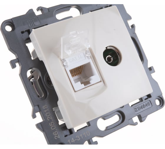 Розетка ЭРА 14-3110-02 RJ45 TV, IP20, сл.кость Б0034315