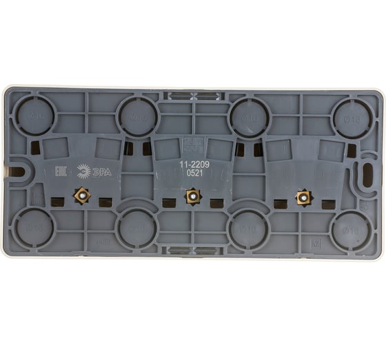 Розетка ЭРА 11-2209-02 3х2P E Schuko со шторками, 16A-250В, IP20, ОУ, Эксперт, сл.кость Б0020704