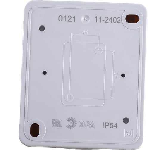 Розетка ЭРА 11-2402-01 2P E IP54, шторки, 16A-250В, ОУ, белый Б0020714