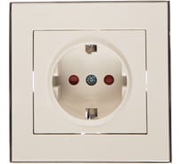 Розетка LEZARD RAIN с защитой от детей керамика белый с бок. вст. хром 703-0225-124