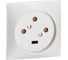 Розетка Legrand встраиваемая 3К+З 20 А 80x80 мм на винтах белый 055425 1