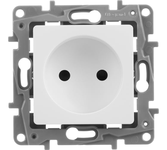 Розетка Legrand без заземления Legrand Etika со шторками 16А 250В винтовые зажимы белый 672234