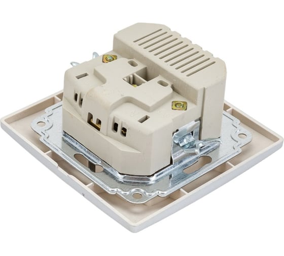 Розетка+USB Intro 141003 IP20, СУ, Plano, алюминий Б0043249