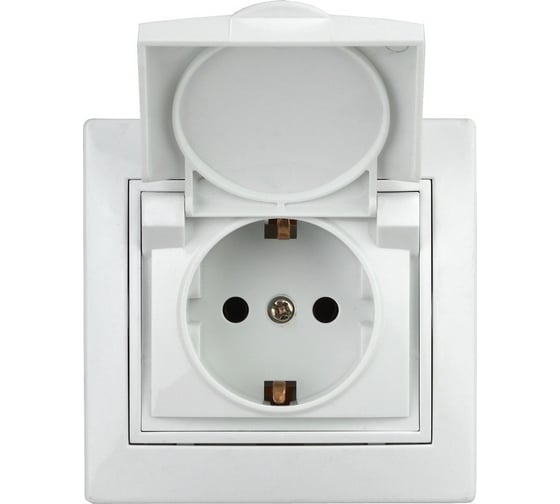 Розетка Intro 2P+E Schuko с крышкой, 16А, 250В, IP20, СУ, Plano, белый Б0027611