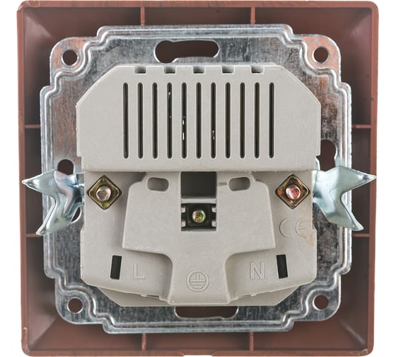 Розетка+USB Intro 441010 PE Schuko со шторками, 16А, 250В 2хUSB, СУ, Solo, Б0043408