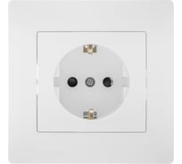 Розетка GUSI ELECTRIC Bravo с БЗК, с ЗП, СУ, 16А, 250В, белый С10Р4-001-СБ