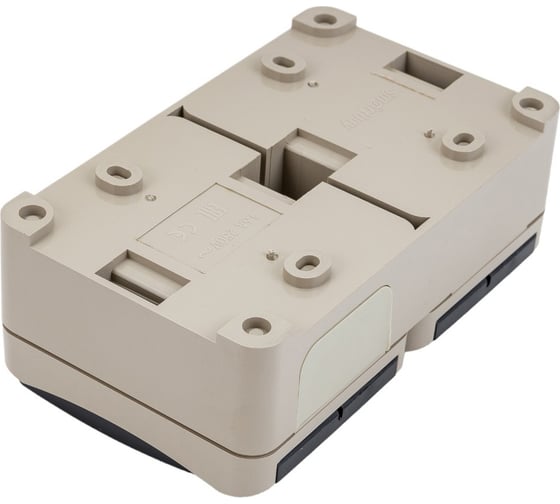 Розетка Smartbuy 2-местная с заземлением 16А с крышкой, IP54 Сатурн SBE-04w-16-S2-Z