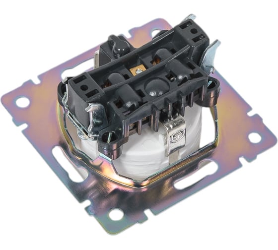 Розетка Smartbuy с заземлением 16А белая Нептун SBE-05w-16-S1-Z