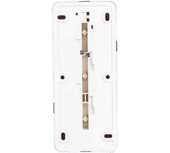 Розетка Smartbuy 3-местная 10А без заземления белая Юпитер SBE-03w-10-S3-N
