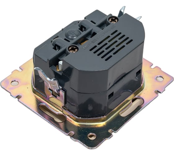Розетка Smartbuy с заземлением и 2-мя USB 16А бежевая Нептун SBE-05i-16-S1-USB