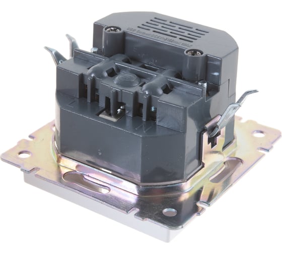 Розетка Smartbuy с заземлением и 2-мя USB 16А белая Нептун SBE-05w-16-S1-USB