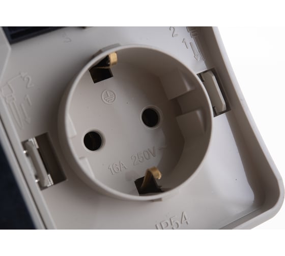 Блок розетка+выключатель Smartbuy IP54 Сатурн SBE-04w-16-SWS