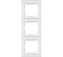3-местная вертикальная рамка Aling-Conel PRESTIGE белая с вставкой 6713.00