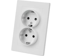 Розетка двойная TDM ELECTRIC 2п+з 16А 250В с защитными шторками белая "сенеж" SQ1816-0037