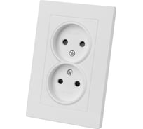 Розетка двойная TDM ELECTRIC 2п 10А 250В с защитными шторками белая "сенеж" SQ1816-0035