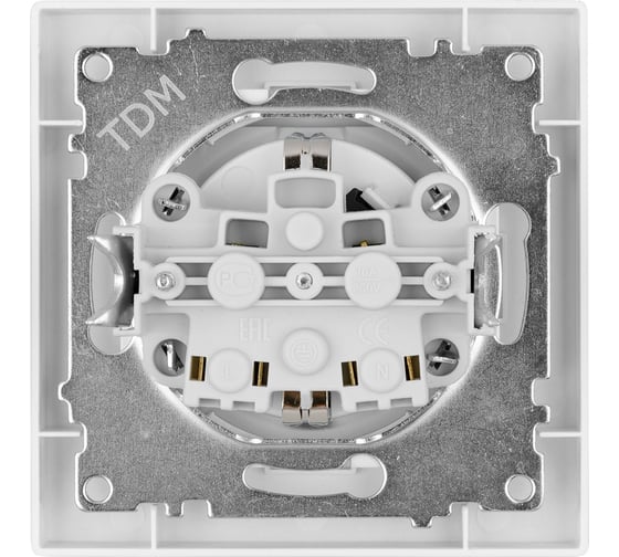 Розетка TDM ELECTRIC 2п+з 16А 250В ip44 с защитными шторками с крышкой серебр. металлик "сенеж" SQ1816-0239