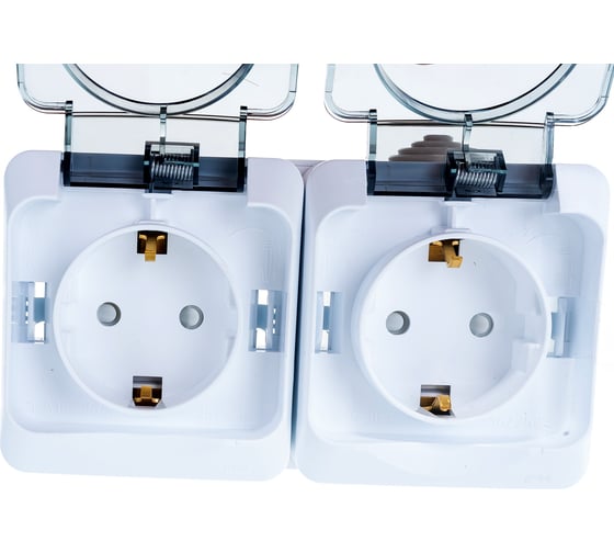 Блок Systeme Electric ОП Этюд IP44 белая, 2-местая розетка с заземлением, защитные шторки SchE PA16-244B